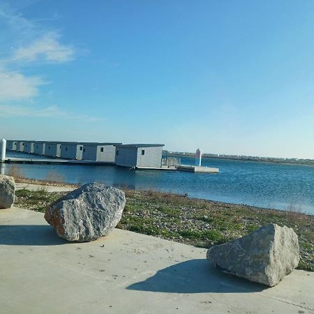 Le Clin D'Oeil Sur Le Port. Apartamento Gruissan Exterior foto